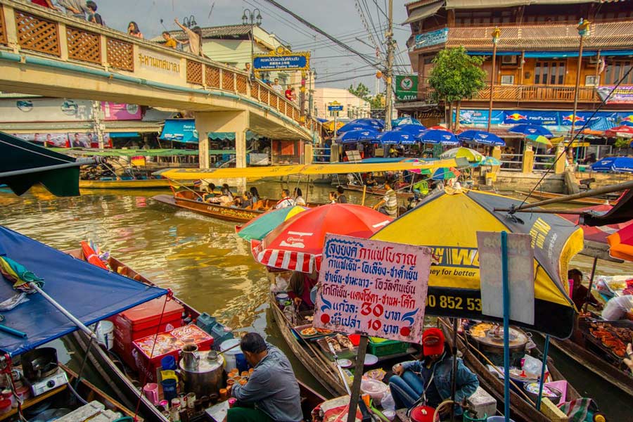 Marché flottant d'Amphawa-marchés de Bangkok