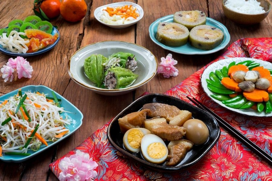 Cuisine du Tết : que mangent les Vietnamiens pendant le Nouvel An lunaire au Vietnam ?
