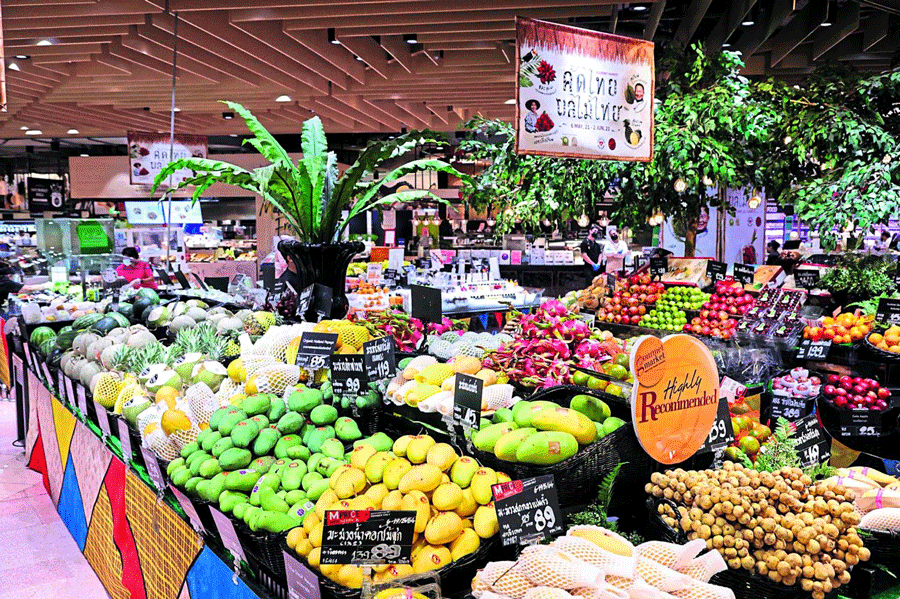 Festival des fruits tropicaux à Chanthaburi mettant en vedette le durian en mai