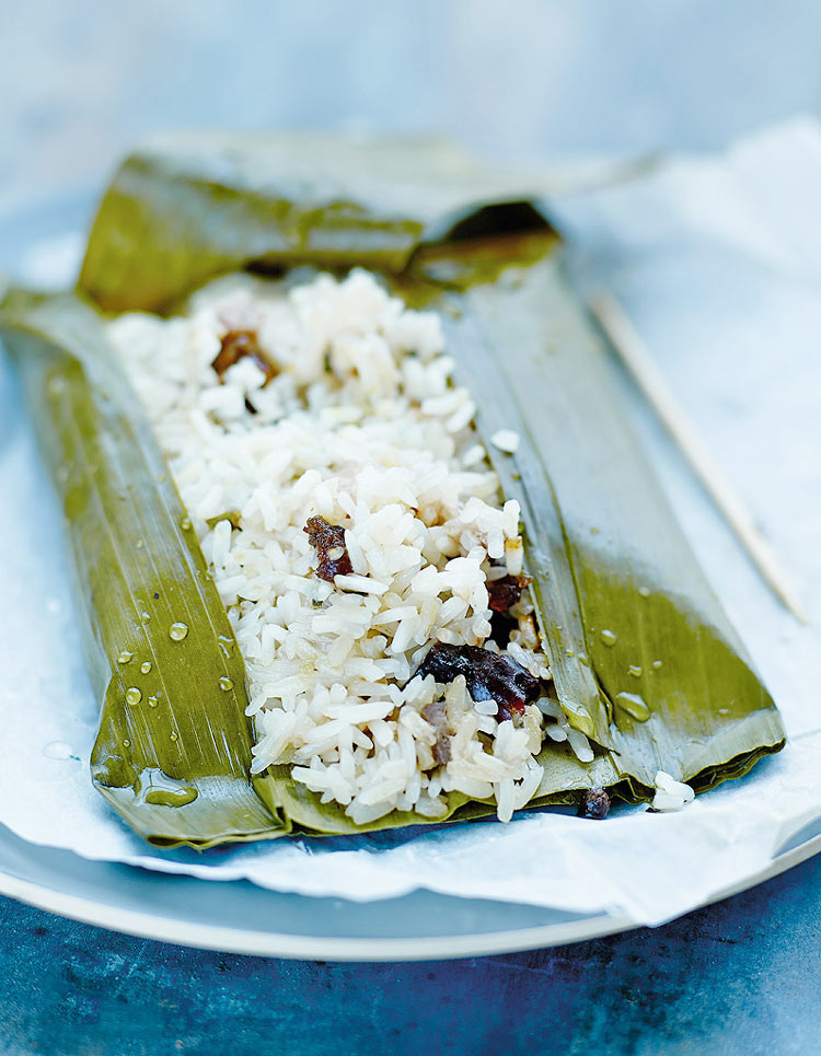 Le riz à la feuille de banane