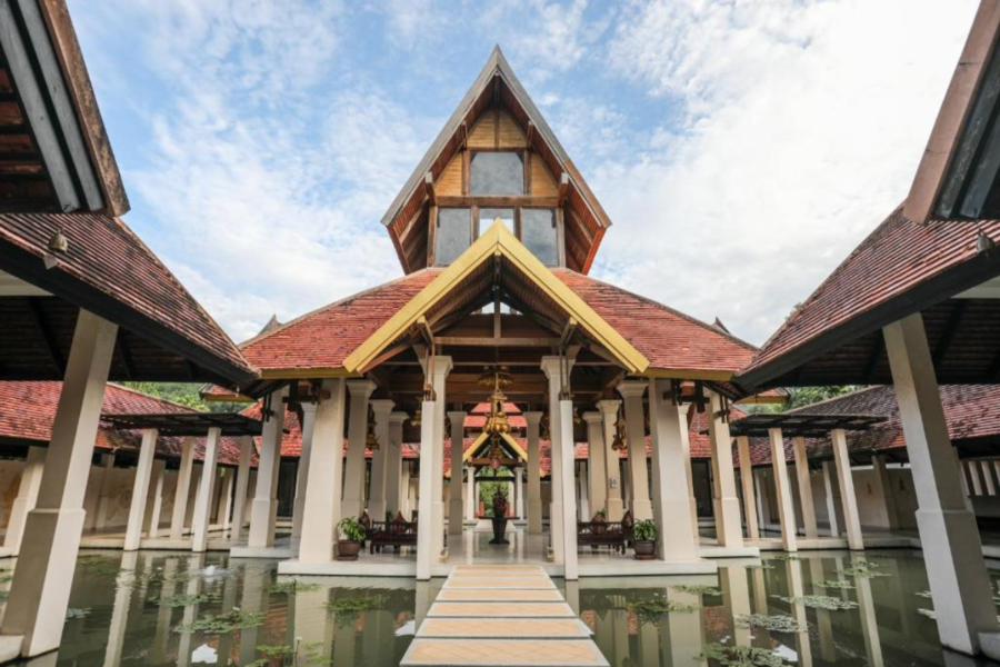 Décor traditionnel et soins bien-être au Sukko Spa Phuket