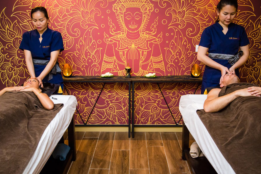Votre circuit en Thaïlande en 24 heures avec 100 $ sera incomplet sans l'expérience du massage thaïlandais