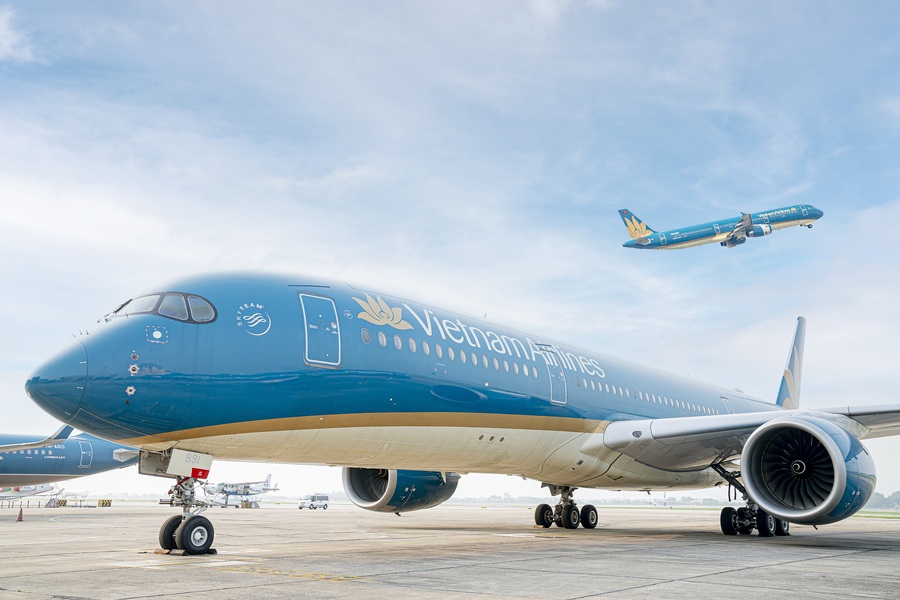 Avion Vietnam Airlines représentant l’élégance culturelle et la connectivité aérienne internationale du Vietnam