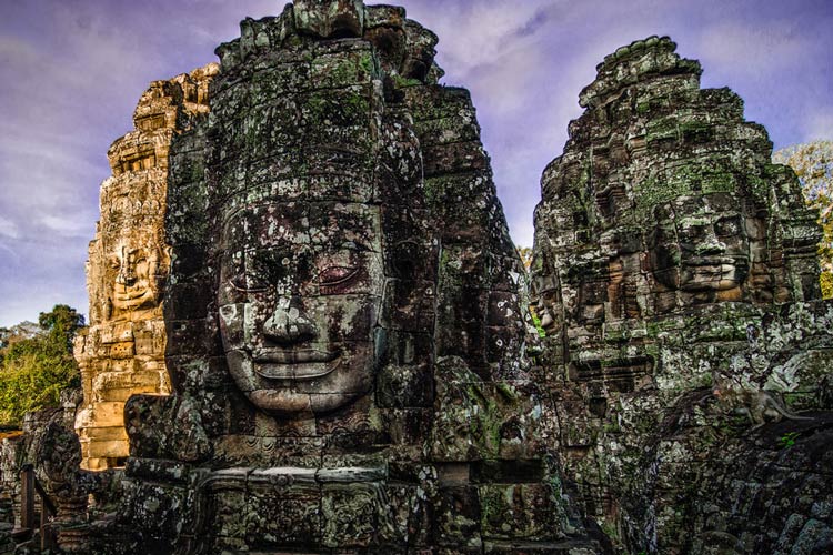 Statue de Bouddha à Angkor Thom