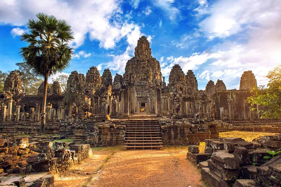 Détails architecturaux d’Angkor Wat illustrant ses liens avec l’astronomie et le calendrier solaire