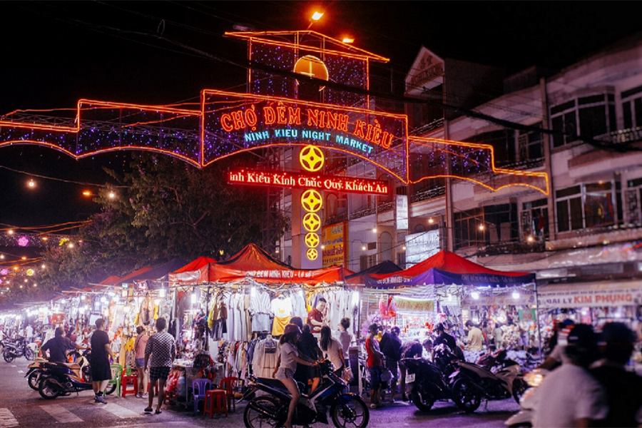 marché de nuit de Ninh Kieu
