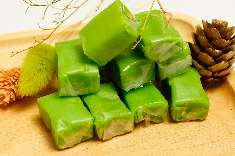 Bonbons à la noix de coco est une spécialité culinaire à Ben Tre