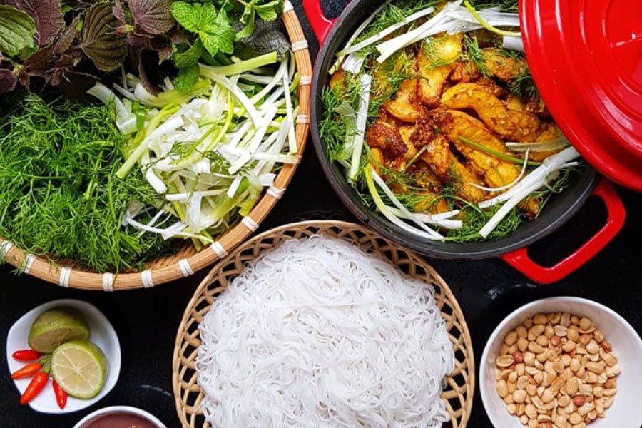 Un endroit pour déguster du Cha Ca La Vong quintessence de la cuisine de Hanoï