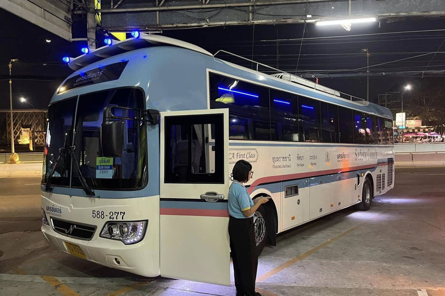 Circuit Nord-Est Thailande en voirture ou en bus?