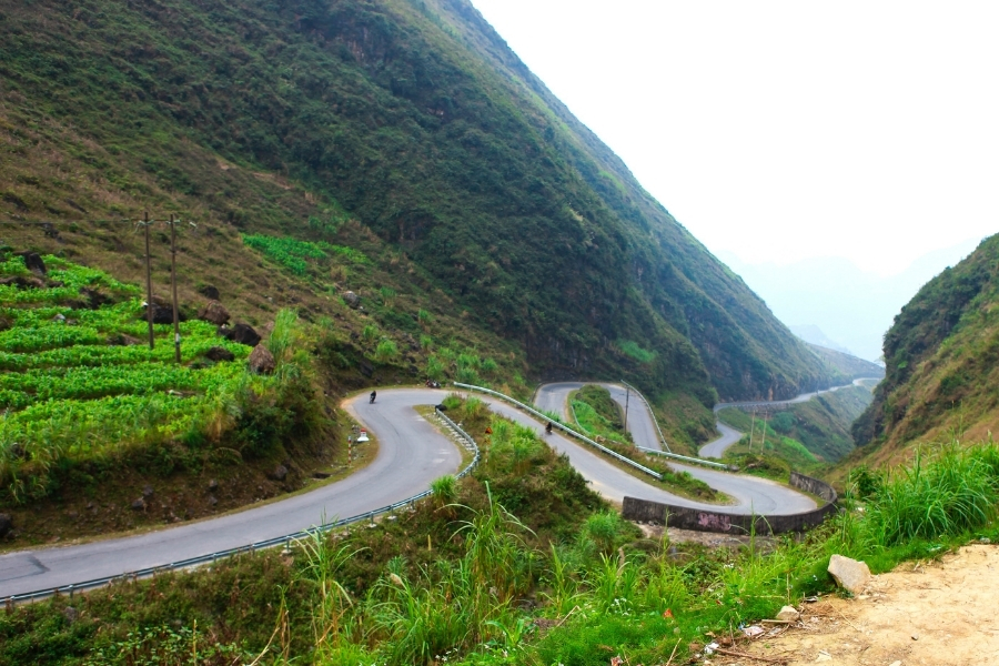 vue vertigineuse col ma pi leng ha giang