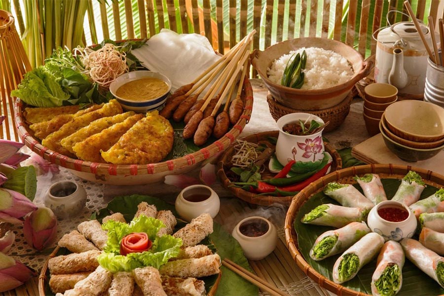 La cuisine vietnamienne allie fraîcheur, herbes aromatiques et équilibre entre sucré et salé