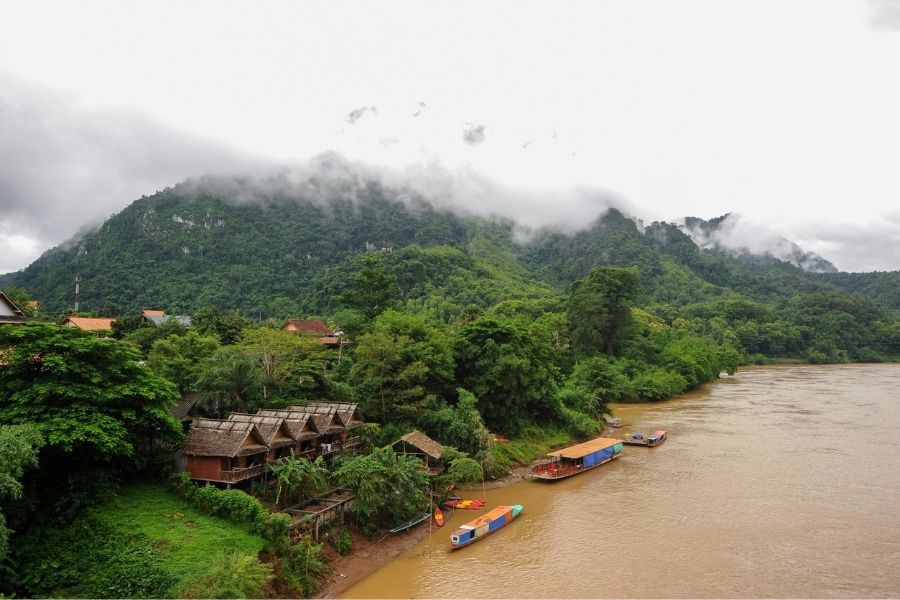 Nong Khiaw et la vallée de la Nam Ou.