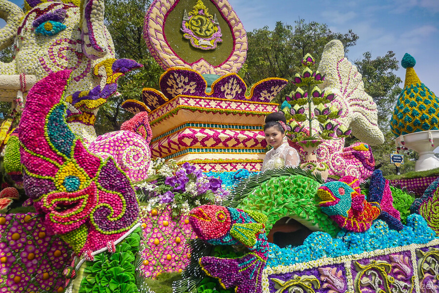 Le Festival des fleurs de Chiang Mai est un événement culturel majeur