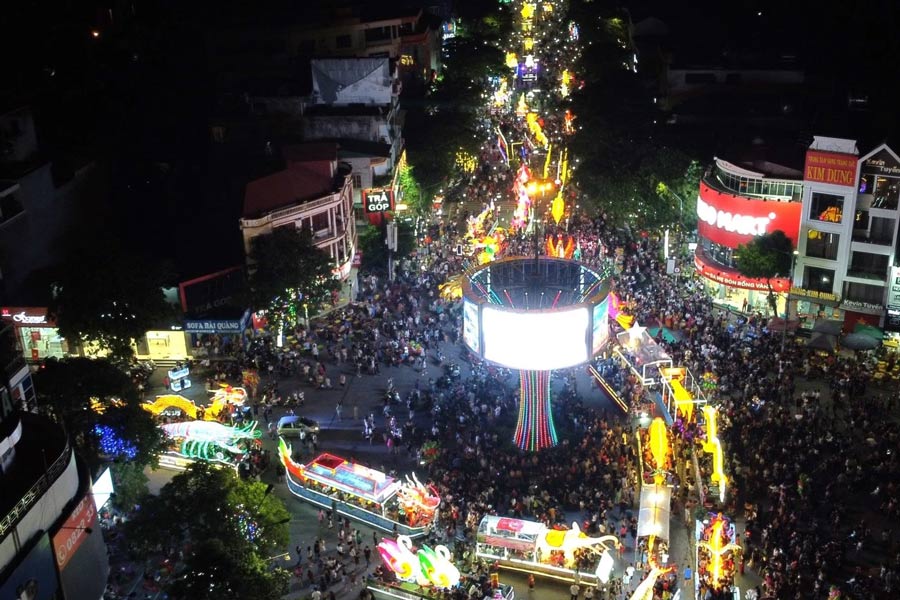 Fete de la mi-automne à Tuyen Quang en septembre