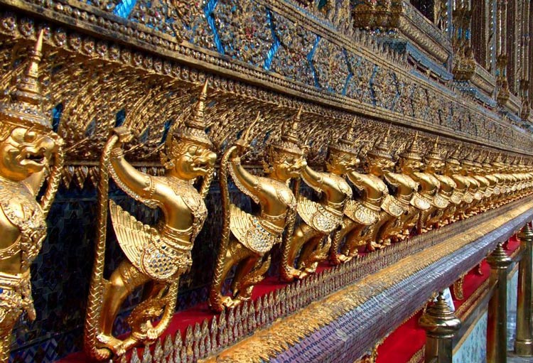 Chaque petit détail du temple est extrêmement décoré