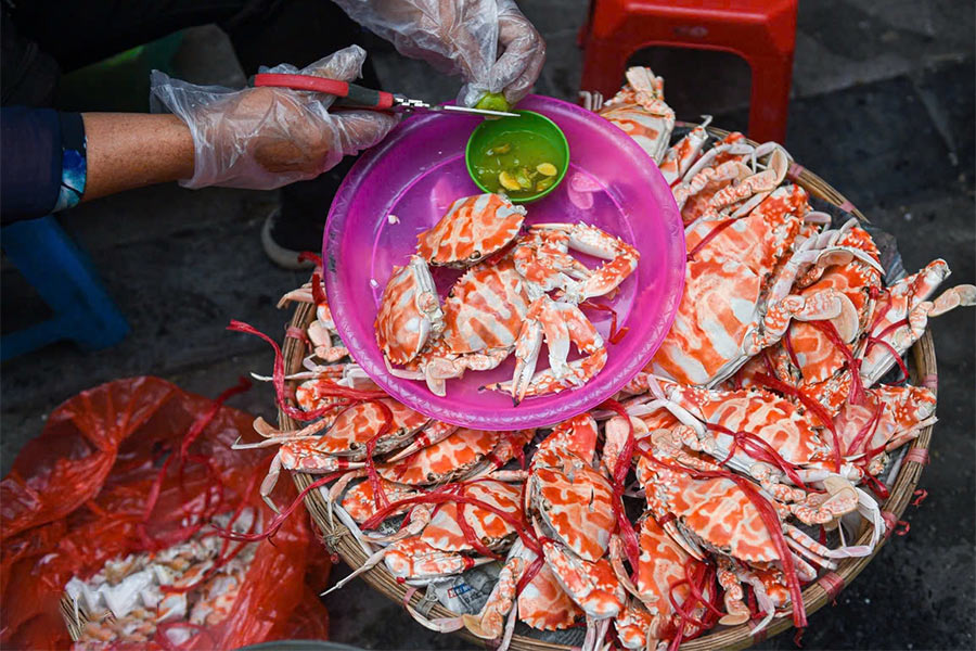 N'oubliez pas de déguster les fruits de mer lors de visiter Hué 3 jours 2 nuits