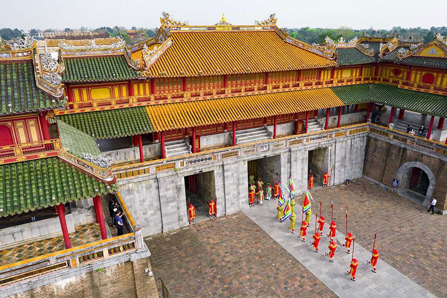 Voyage Hué 3 jours 2 nuits - viste de la cité impériale Dai Noi