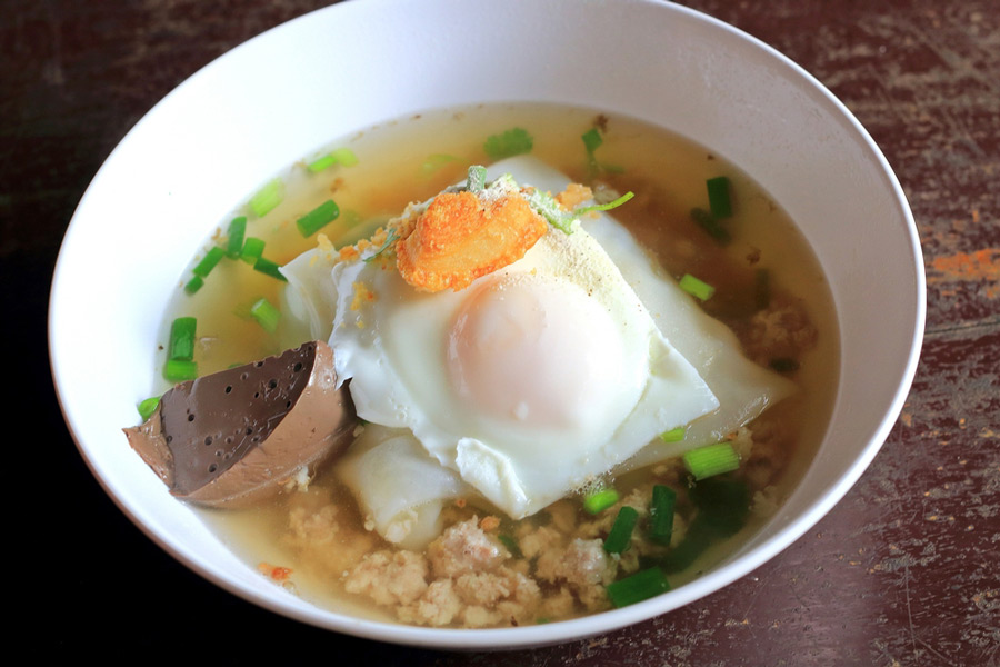 Khao Poep est une spécialité culinaire de Kamphaeng Phet