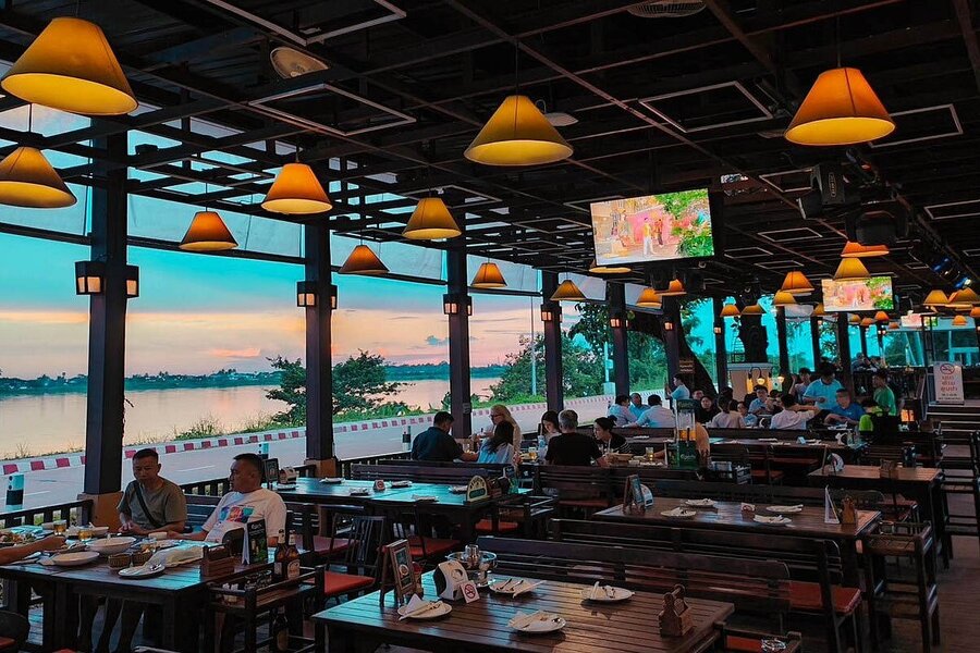 Kong View – Dîner avec vue panoramique sur le Mékong