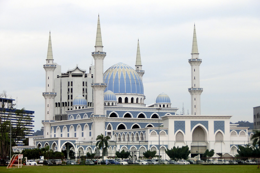 Mosquée Sultan Ahmad Shah est un joyau architectural emblématique de Kuantan
