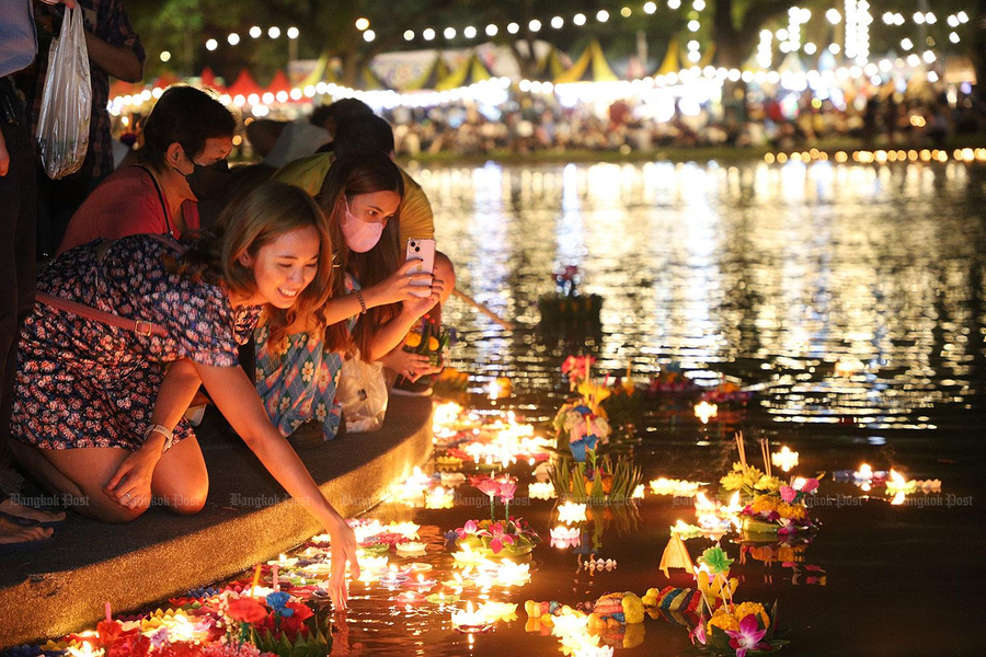 Vivre le festival de Loy Krathong comme un véritable Thaïlandais