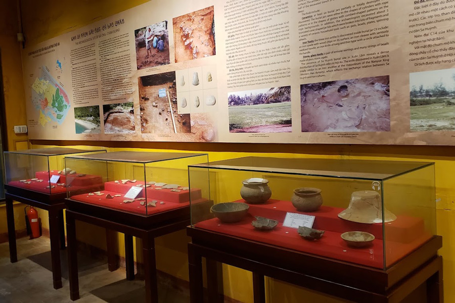 Exposition d'archéologie de Musée de Nam Dinh