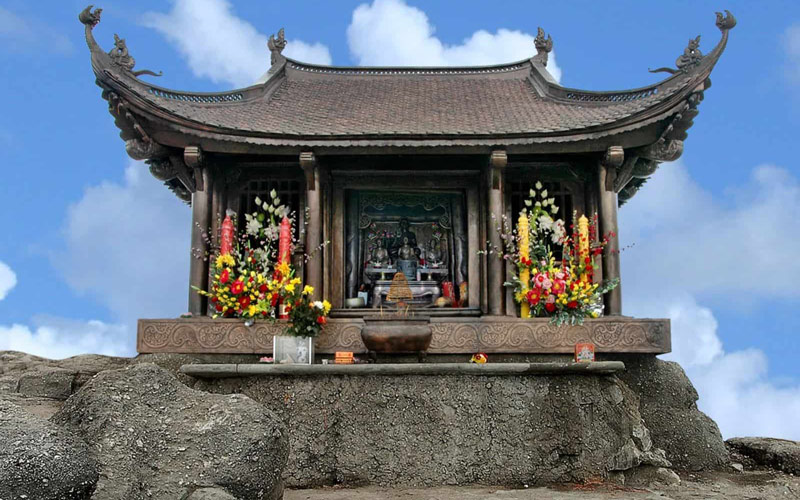 La pagode de Yen Tu