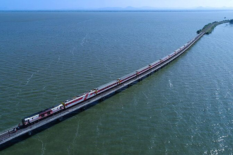 Le barrage de Pasak Chonlasit