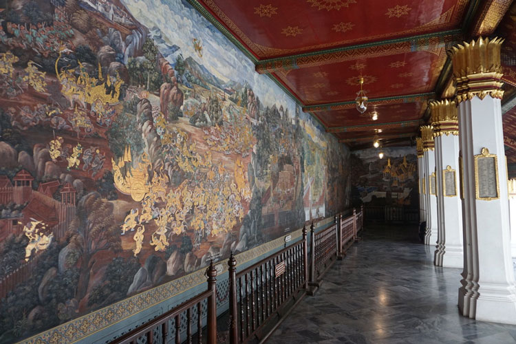 Peintures murales au couloir du temple