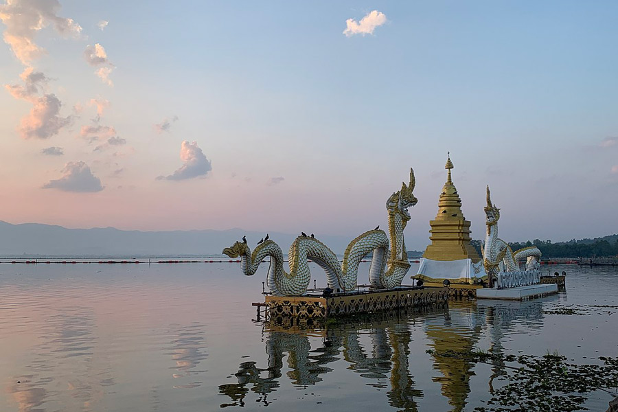 Le lac de Phayao à la province de Phayao