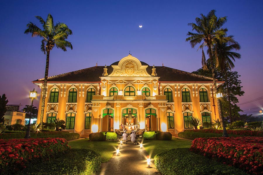 Le bâtiment de Chao Phraya Abhaibhubejhr à Prachinburi