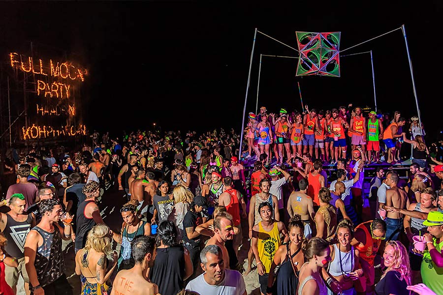 programme-officiel-de-la-full-moon-party-de-koh-phangan-2025