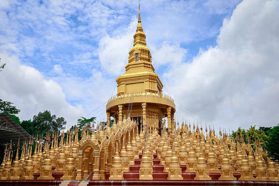 Wat Pa Sawang Bun  à Sarabouri