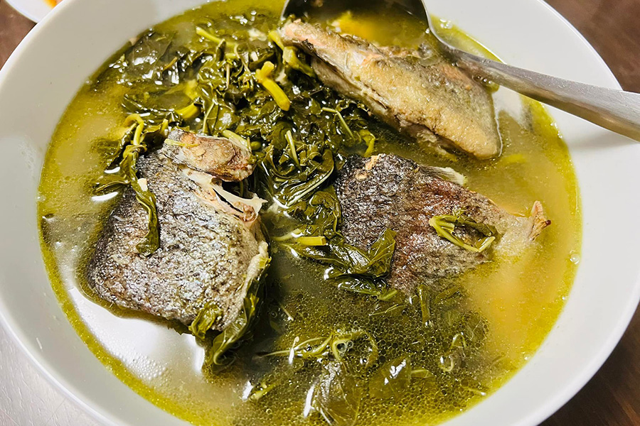 La soupe de feuilles de manioc