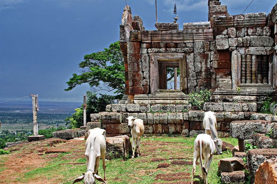 Phnom Chisor est un site hors des sentiers battus à Takeo