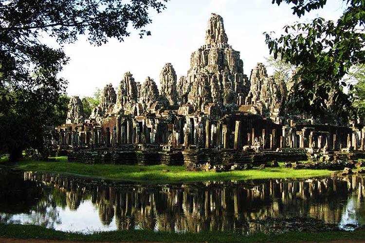 Temple Angkor Thom est moin fréquenté qu'Angkor Wat
