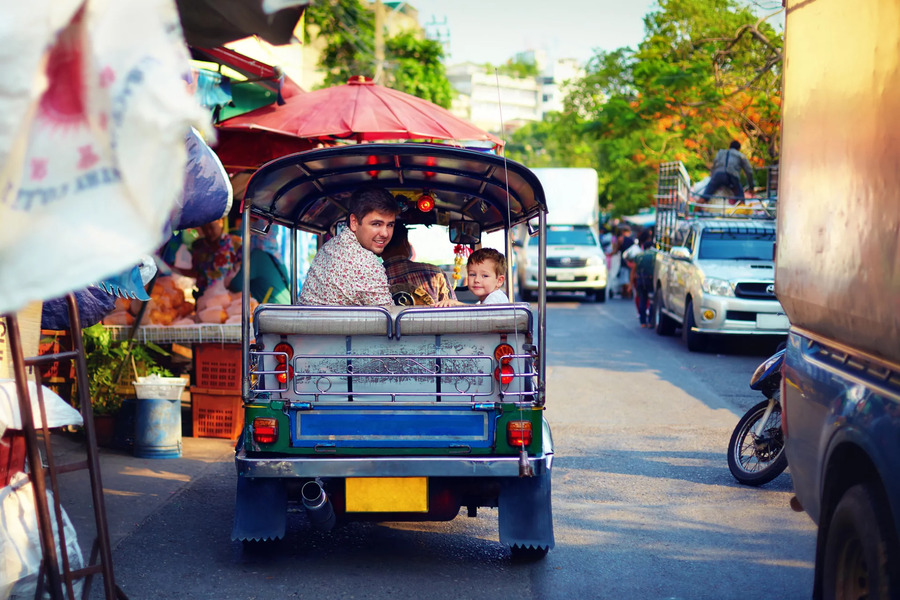 La meilleure période pour découvrir la Thaïlande avec des enfants se situe entre novembre et février