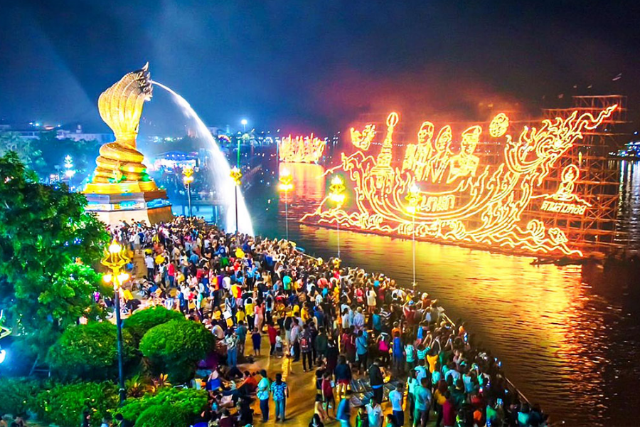 l'ambiance animée en juillet à la Thailande 