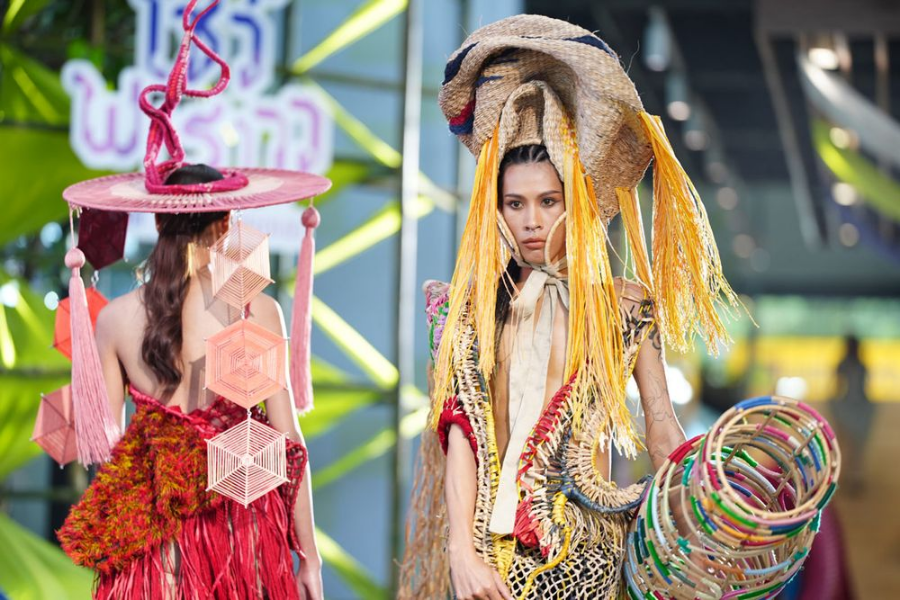 la tradition dans les festivals thailandais en juillet 2026