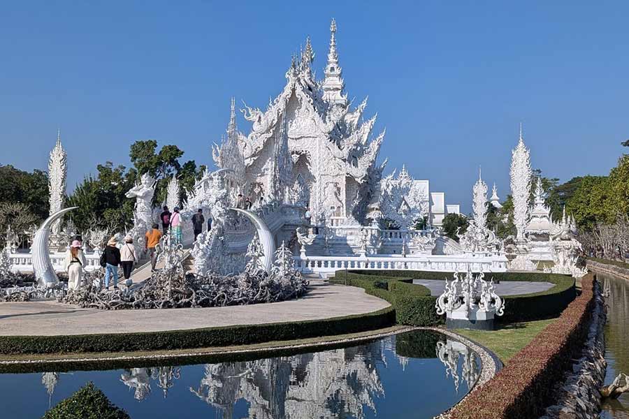 Wat Rong Khun, une destination incontournable pour une semaine dans le nord de la Thaïlande