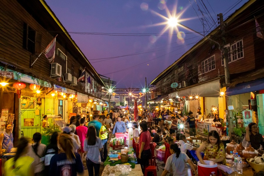 À propos du ville de Uthai Thani