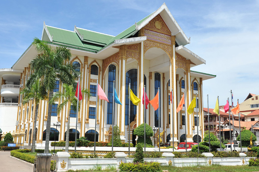 Plongez dans l’histoire et la culture du pays au musée national du Laos