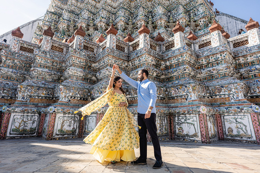 Wat Arun est un lieu incontournable pour tous les couples en voyage à Bangkok