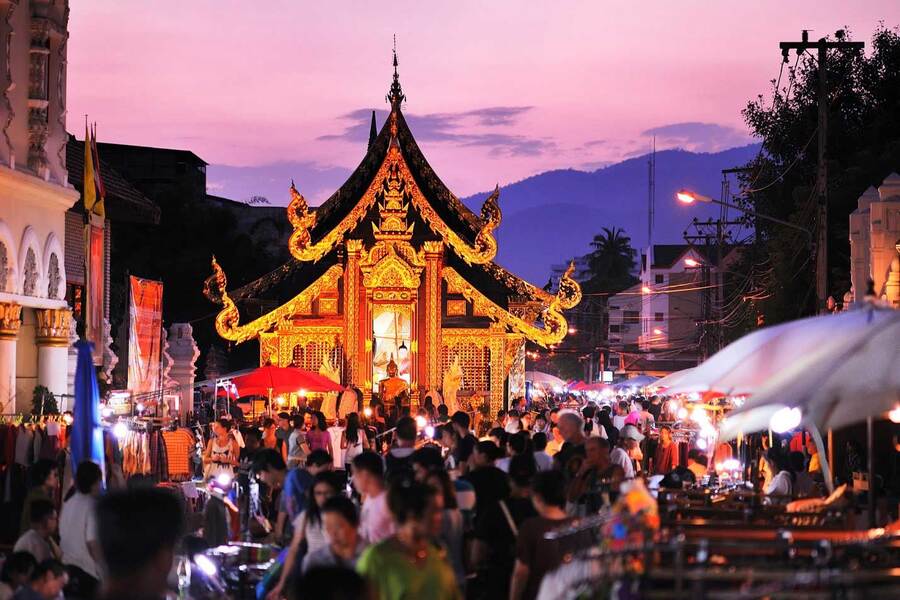 Thaïlande en famille en 2 semaines d'aventure est un voyage en Thaïlande en famille riche en émotions et en partages.