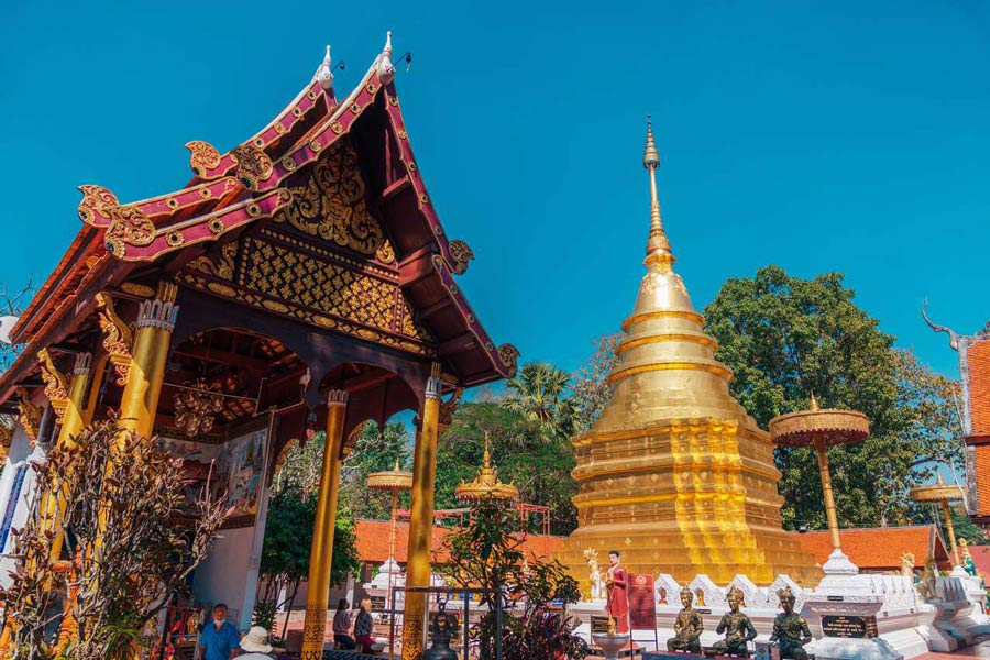 Meilleur moment pour aller à Wat Phra That Chom Thong