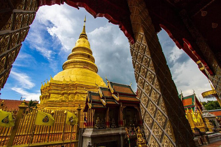 Wat Phra That Hariphunchai a plus de 900 ans
