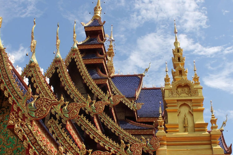 L'architecture de Wat Phiphat Mongkol 
