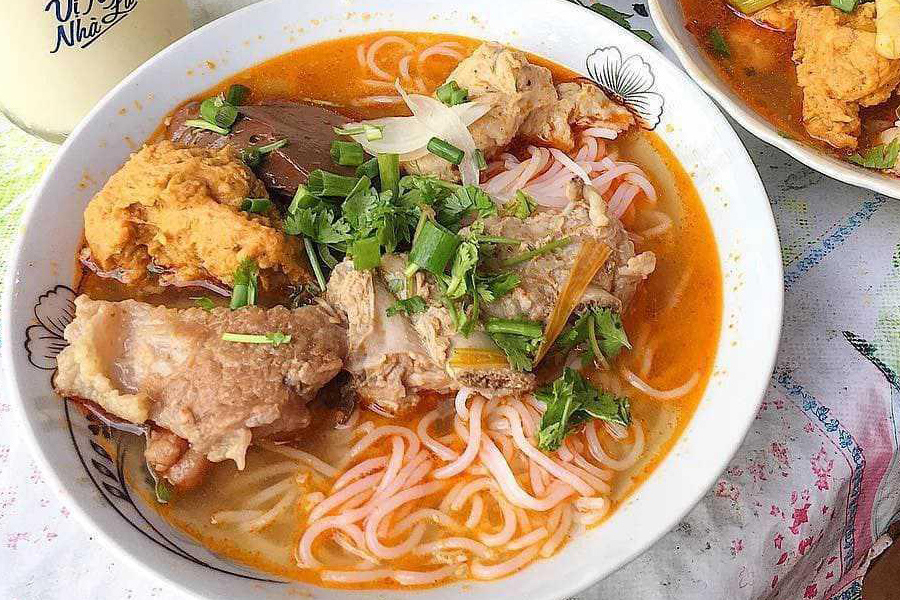 Le bún bò de Mệ Kéo, un bon choix pour un restaurant à Hue