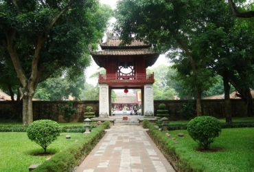 Hanoi (B, L, D)