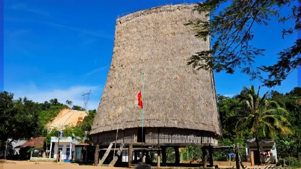Kon Tum - Pleiku